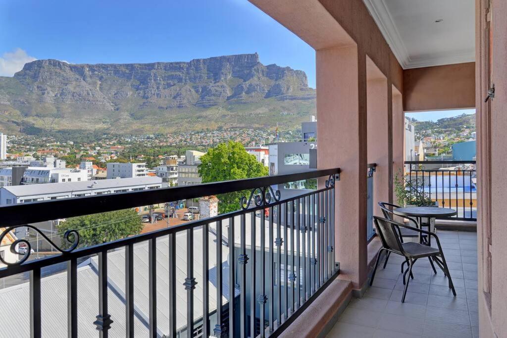 Nazari House Apartment Cape Town Exterior photo