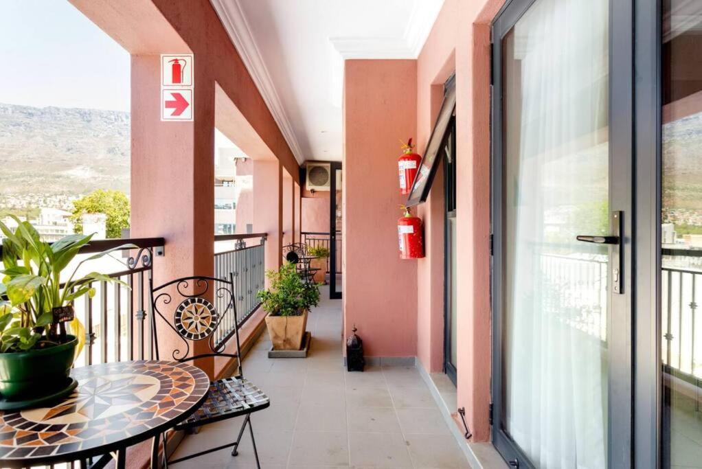 Nazari House Apartment Cape Town Exterior photo