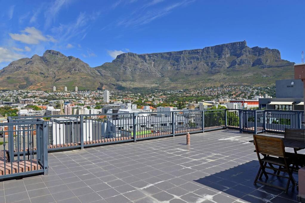 Nazari House Apartment Cape Town Exterior photo
